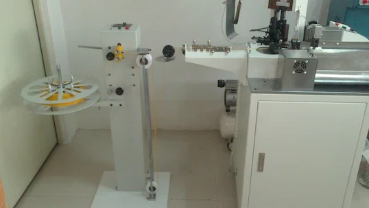 Automatisk Tråd Fødemaskine WPM-9040 Thumb